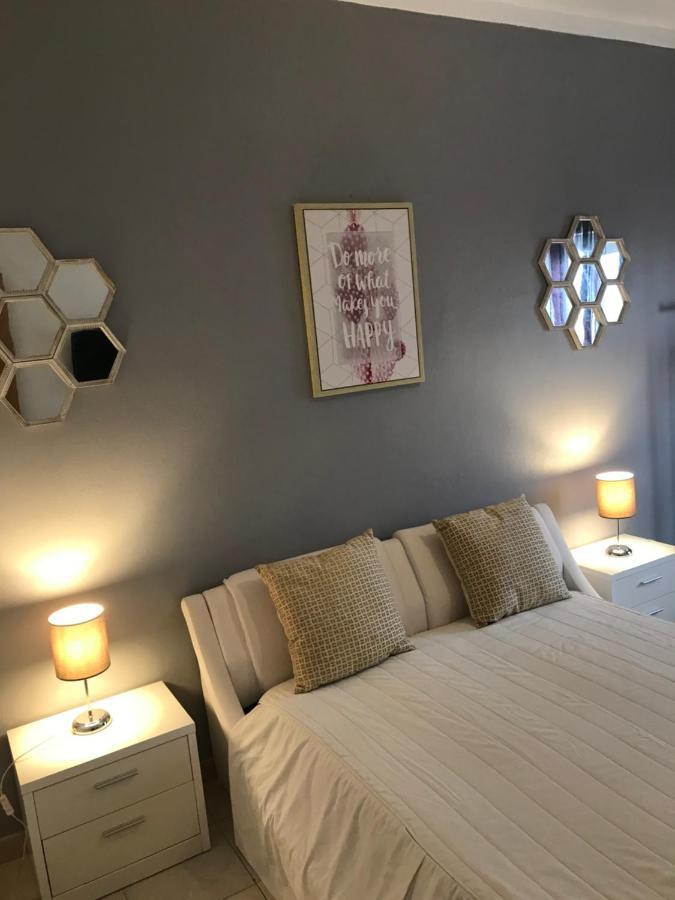 Sun Place Guest House Лагуш Экстерьер фото